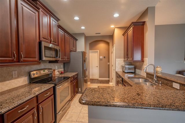 1809 BONITA BLUFF COURT, Ruskin, FL 33570