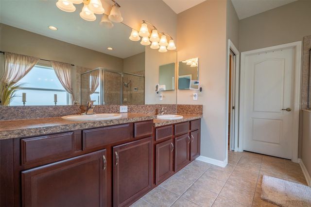 1809 BONITA BLUFF COURT, Ruskin, FL 33570