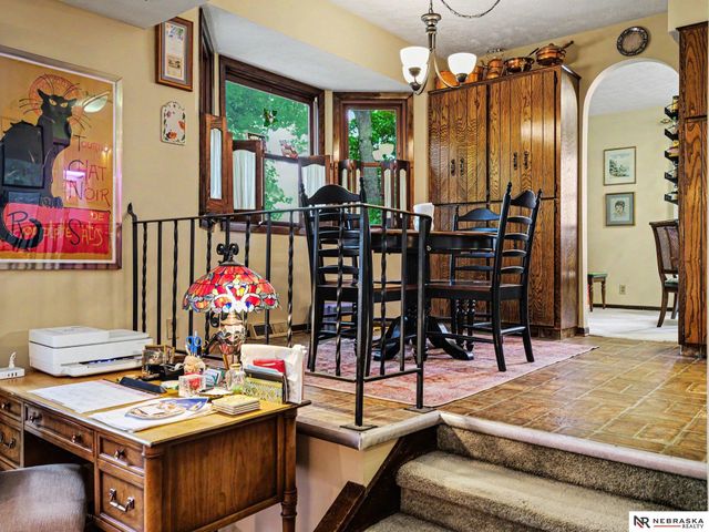 3202 Redwing Drive, Bellevue, NE 68123