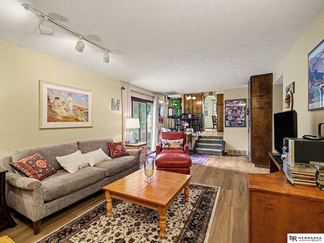 3202 Redwing Drive, Bellevue, NE 68123