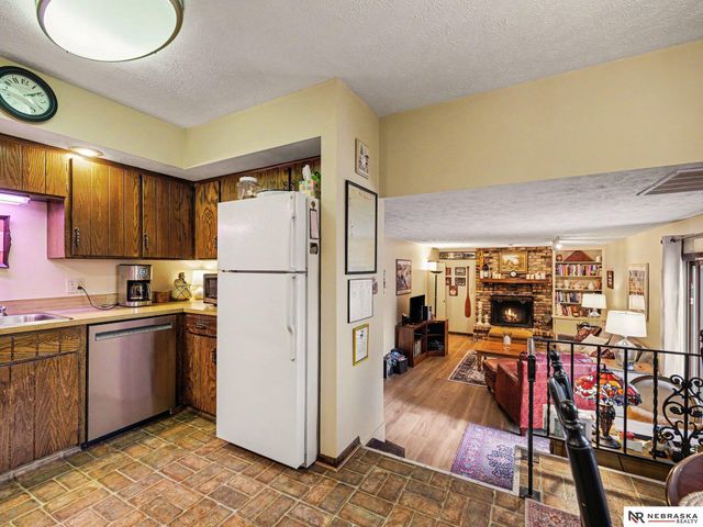 3202 Redwing Drive, Bellevue, NE 68123