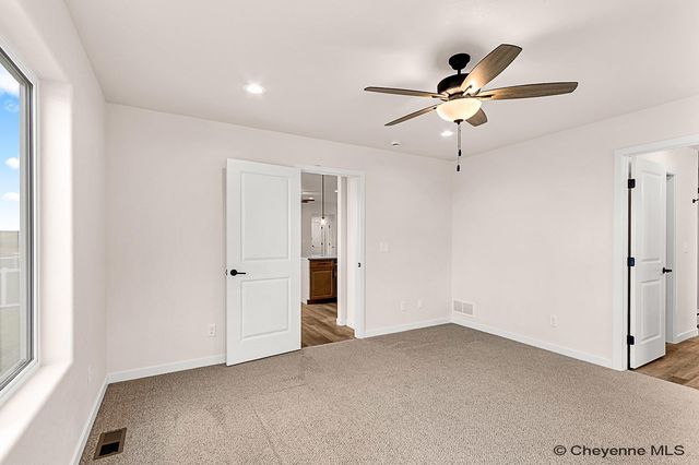 4021 FARTHING RD, Cheyenne, WY 82001