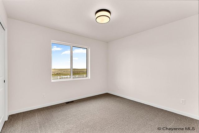 4021 FARTHING RD, Cheyenne, WY 82001