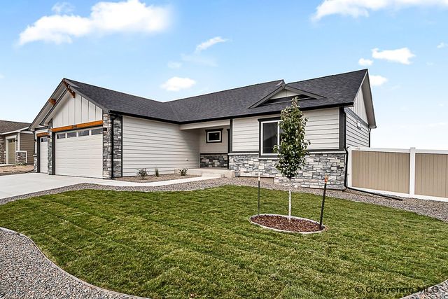 4021 FARTHING RD, Cheyenne, WY 82001