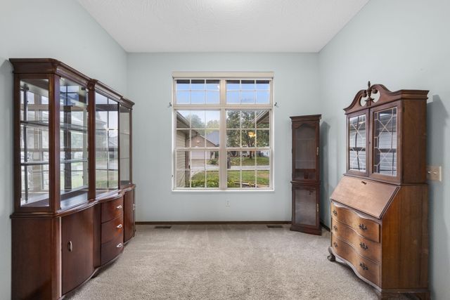 516 South Bernier Avenue, Springfield, MO 65802