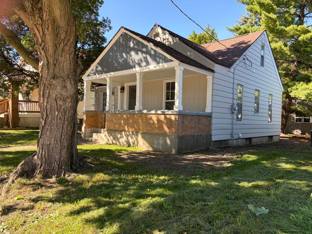 1111 Merritt Street SE, Grand Rapids, MI 49507