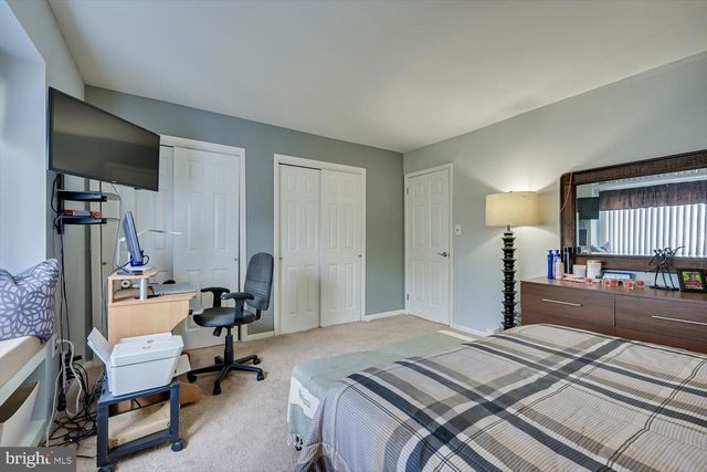 806 ROBIN RD, Hillsborough, NJ 08844