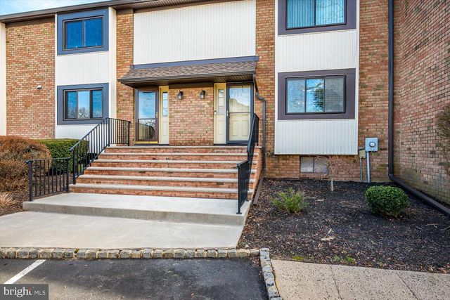 806 ROBIN RD, Hillsborough, NJ 08844