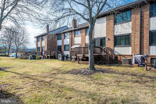 806 ROBIN RD, Hillsborough, NJ 08844