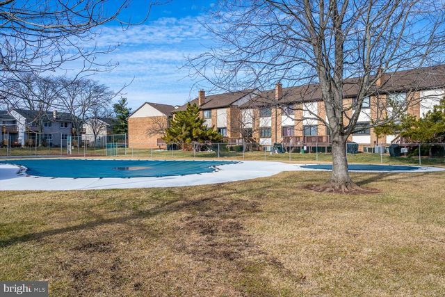 806 ROBIN RD, Hillsborough, NJ 08844