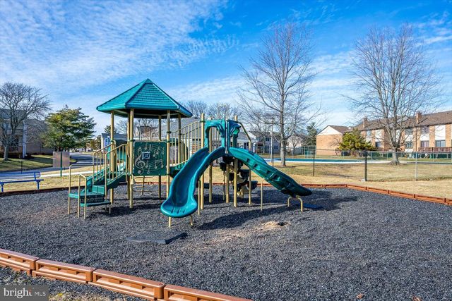 806 ROBIN RD, Hillsborough, NJ 08844