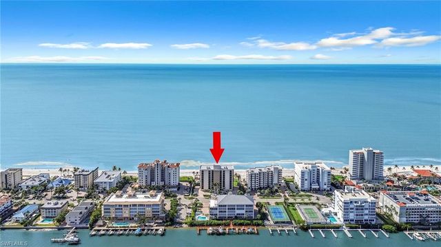 9653 Gulf Shore DR 502, Naples, FL 34108