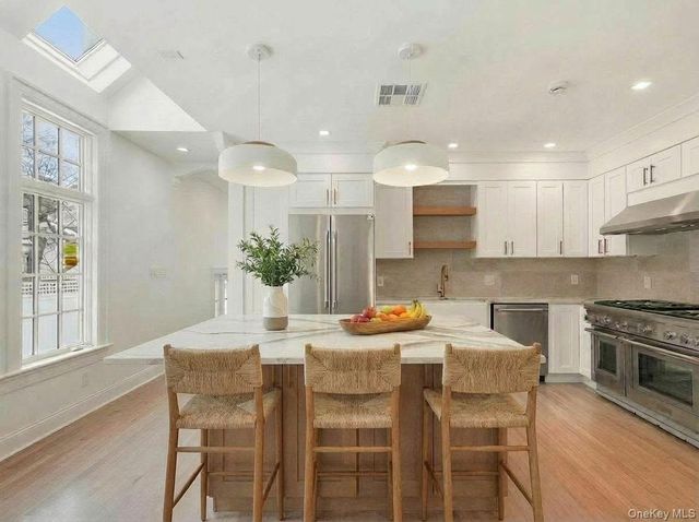 7 Fernwood Avenue, Rye, NY 10580