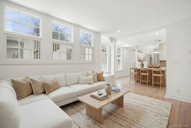 7 Fernwood Avenue, Rye, NY 10580