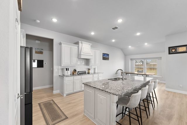 213 Perennial Way, Waxahachie, TX 75165