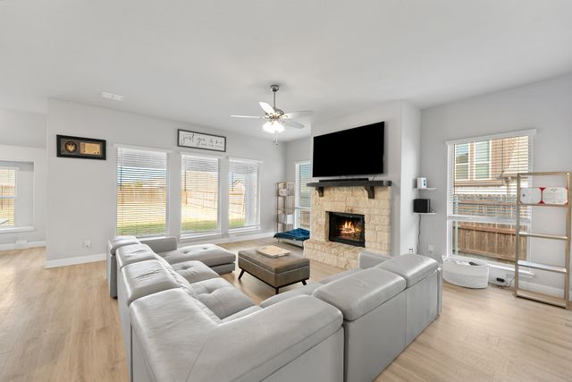 213 Perennial Way, Waxahachie, TX 75165