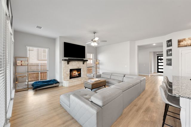 213 Perennial Way, Waxahachie, TX 75165