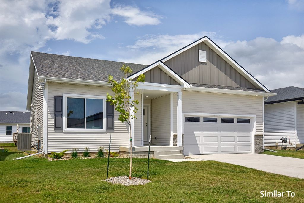 2924 Myron Street, Norwalk, IA 50211
