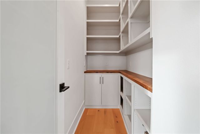 926 SE G Street, Bentonville, AR 72712