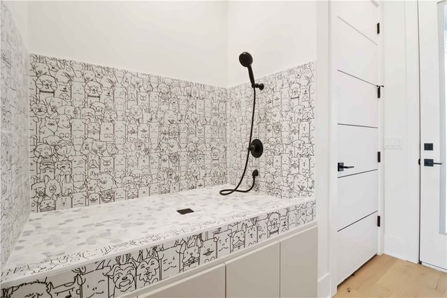 926 SE G Street, Bentonville, AR 72712