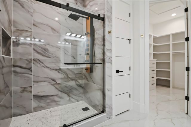 926 SE G Street, Bentonville, AR 72712