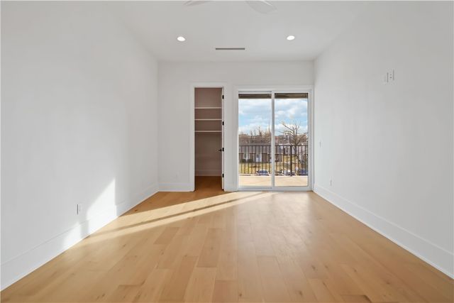 926 SE G Street, Bentonville, AR 72712