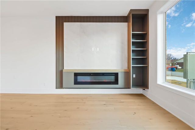 926 SE G Street, Bentonville, AR 72712