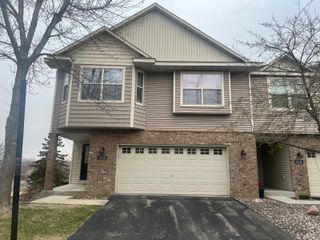 8536 Lakeview Terrace, Savage, MN 55378