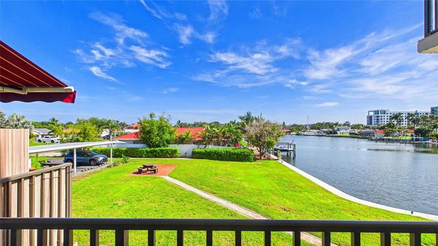 3789 46TH AVENUE S 204, St Petersburg, FL 33711