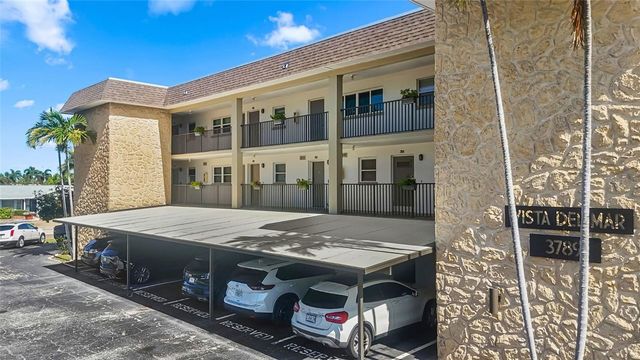 3789 46TH AVENUE S 204, St Petersburg, FL 33711