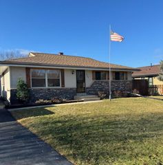 6720 Brian DRIVE, Racine, WI 53402