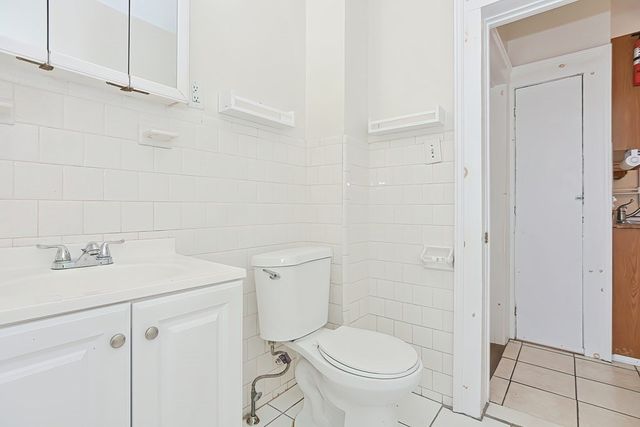 67 Sycamore Ave 3, Brockton, MA 02301