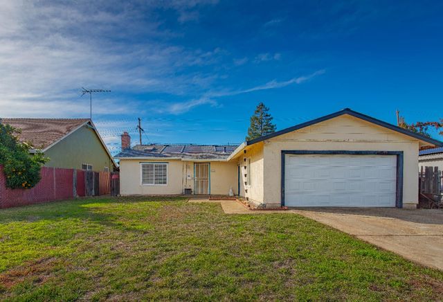 2322 Foust St, Marysville, CA 95901