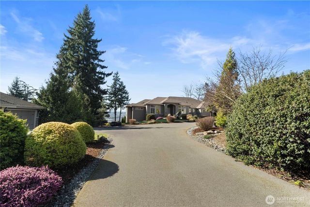 518 64th Avenue Ct East, Fife, WA 98424
