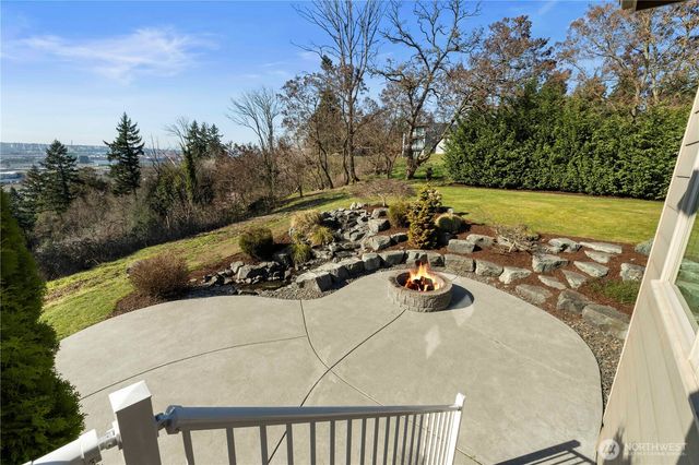 518 64th Avenue Ct East, Fife, WA 98424