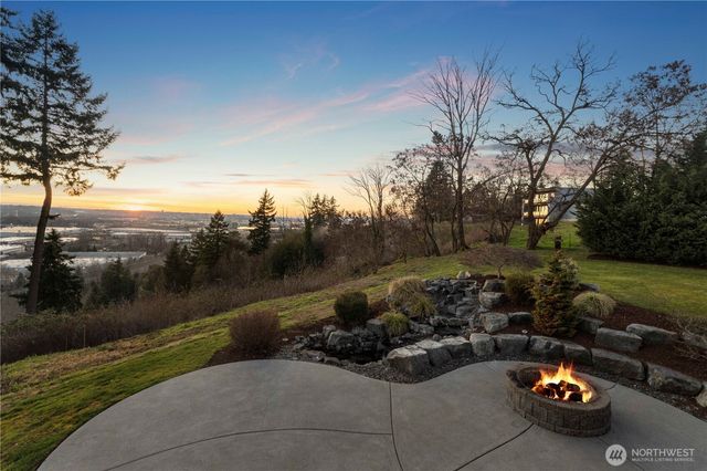 518 64th Avenue Ct East, Fife, WA 98424