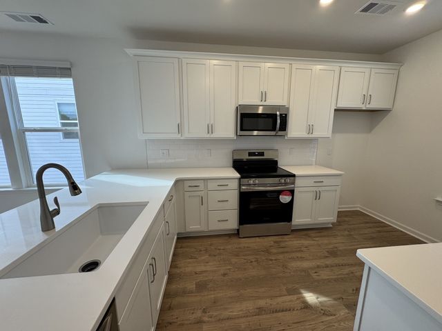 400 Blair Rd, Smyrna, TN 37167