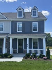 400 Blair Rd, Smyrna, TN 37167