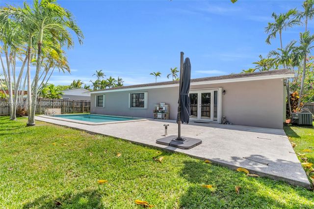 18645 SW 90th Ave, Cutler Bay, FL 33157