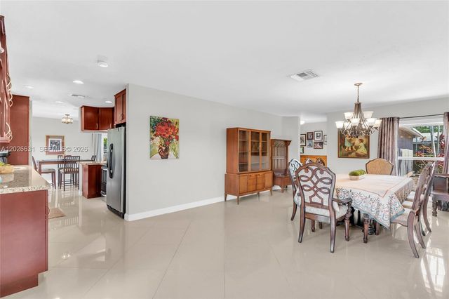 18645 SW 90th Ave, Cutler Bay, FL 33157
