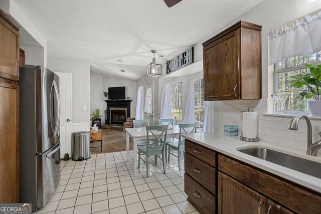 65 Posey Woods Drive, Newnan, GA 30265