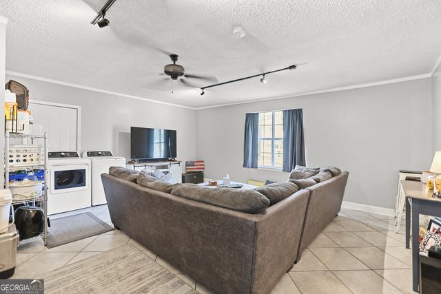 65 Posey Woods Drive, Newnan, GA 30265