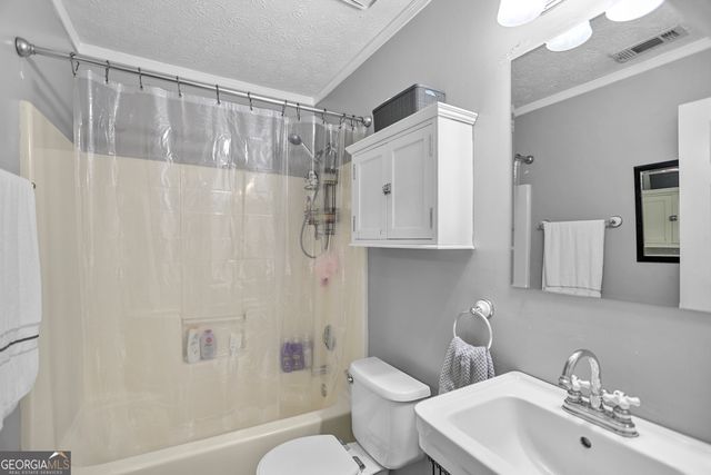 65 Posey Woods Drive, Newnan, GA 30265