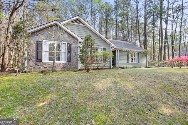 65 Posey Woods Drive, Newnan, GA 30265