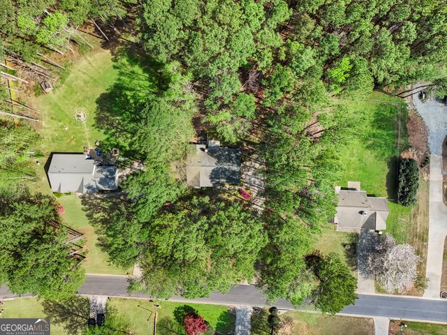 65 Posey Woods Drive, Newnan, GA 30265