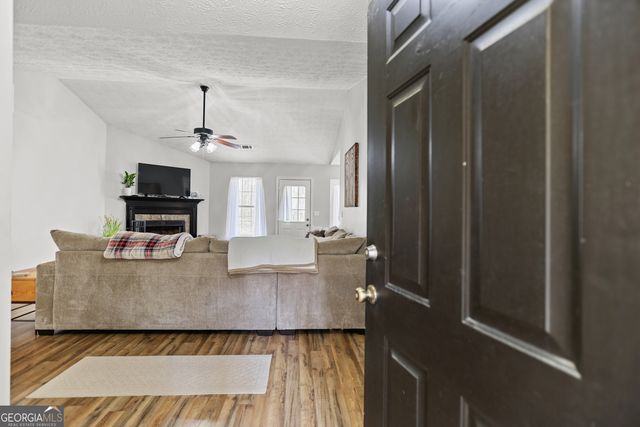 65 Posey Woods Drive, Newnan, GA 30265