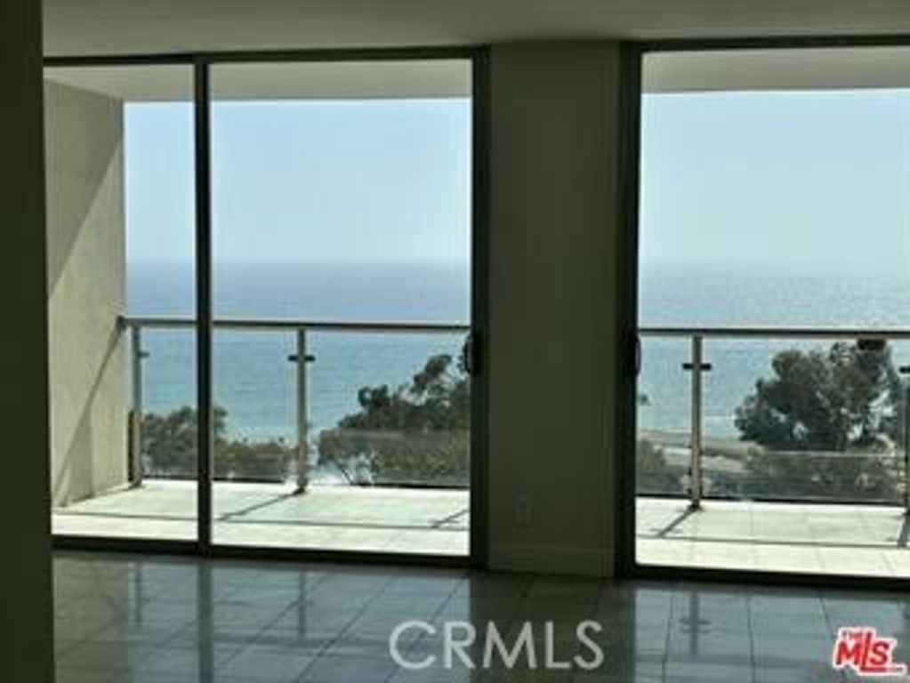 201 Ocean, Santa Monica, CA 90402 — photo 2