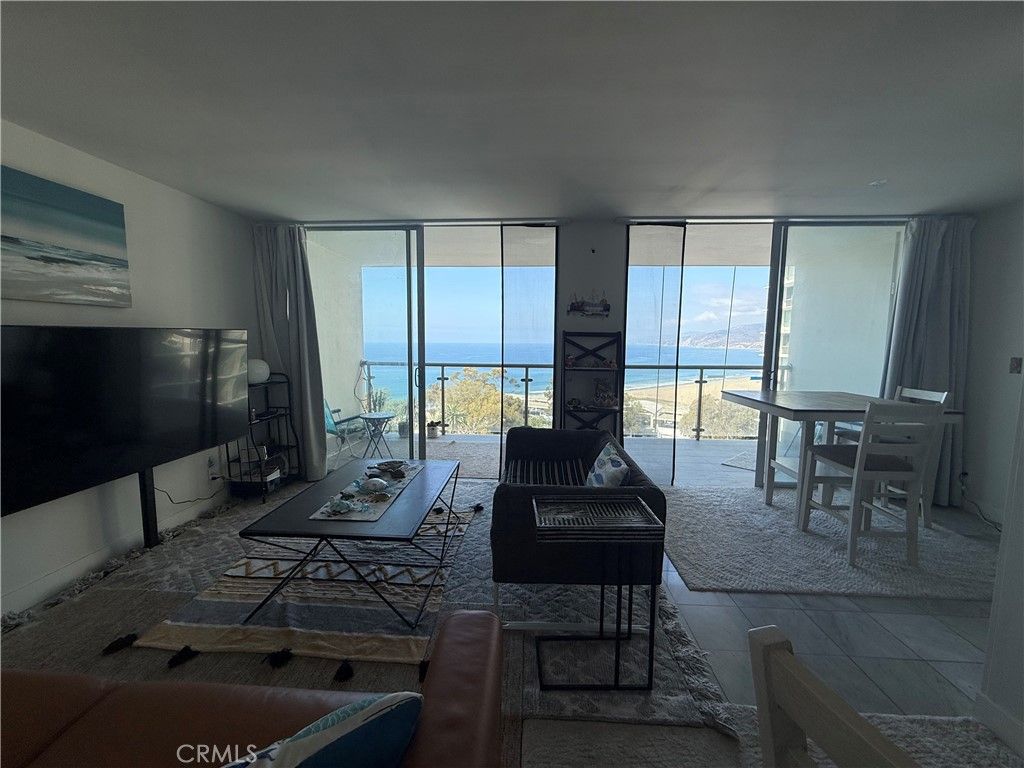 201 Ocean, Santa Monica, CA 90402 — photo 3