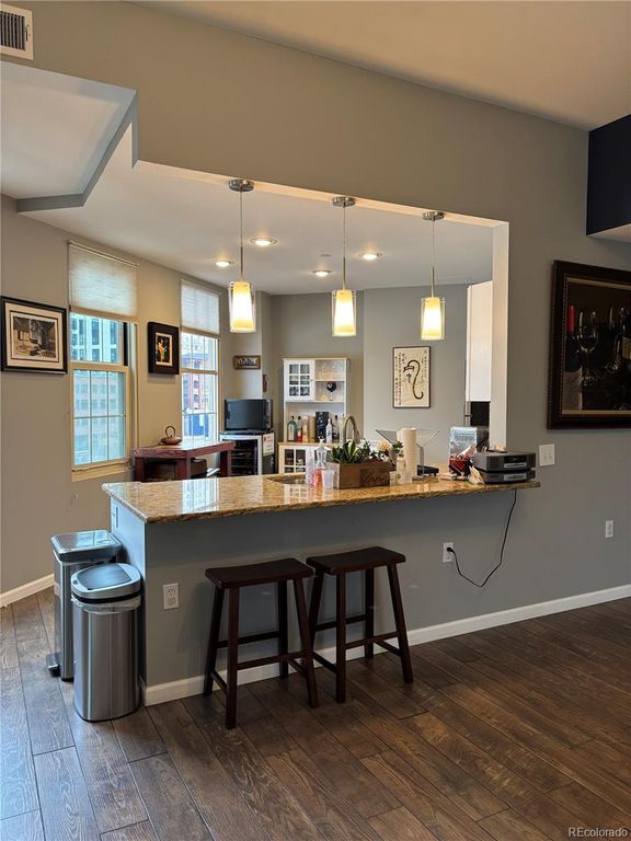 Image 11 of property listing at 475 W 12th Avenue 4E, Denver, CO 80204