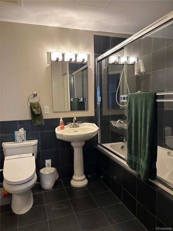 Image 18 of property listing at 475 W 12th Avenue 4E, Denver, CO 80204